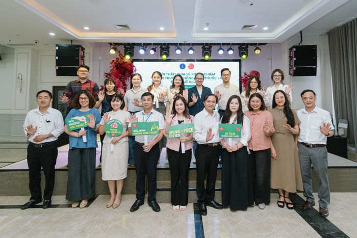 Các đại biểu truyền thông về phòng chống tác hại của thuốc lá.