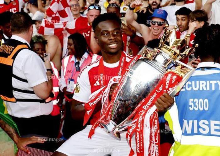  Ngôi sao của Arsenal khao khát ôm một chiếc cúp nữa. Ảnh: EPA. 