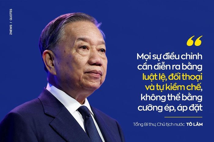  Về khủng hoảng trật tự quốc tế, Tổng Bí thư, Chủ tịch nước Tô Lâm cho rằng mọi điều chỉnh của trật tự thế giới cần dựa trên luật lệ, đối thoại và tự kiềm chế, thay vì cưỡng ép hay áp đặt. Theo ông, khủng hoảng xuất hiện khi luật pháp quốc tế bị suy giảm hiệu lực hoặc bị áp dụng không nhất quán, khiến các nước nhỏ và vừa đối mặt sức ép chọn phe, còn các không gian kết nối ngày càng trở thành tâm điểm cạnh tranh chiến lược. 