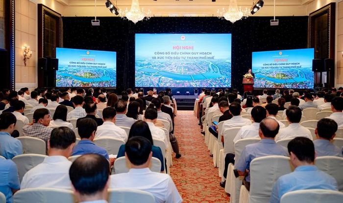 Hội nghị công bố điều chỉnh Quy hoạch và xúc tiến đầu tư TP. Huế. Ảnh: ĐH