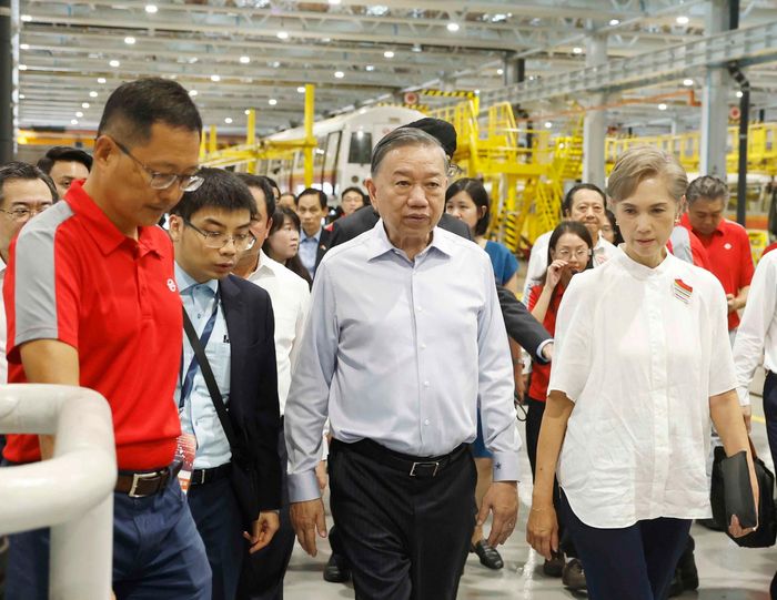 Tổng Bí thư, Chủ tịch nước Tô Lâm thăm Trung tâm Thử nghiệm Đường sắt Singapore