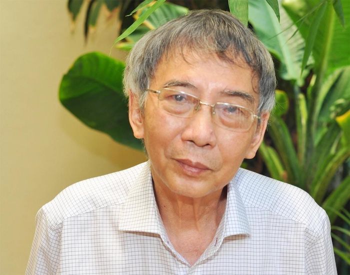 Nhà thơ Thanh Thảo