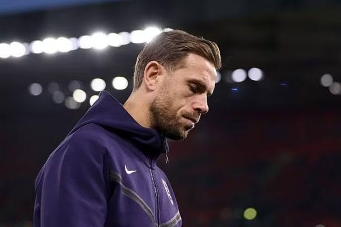 Khoảng lặng tưởng chừng là dấu chấm hết của cựu đội trưởng Liverpool. (Ảnh: FA)