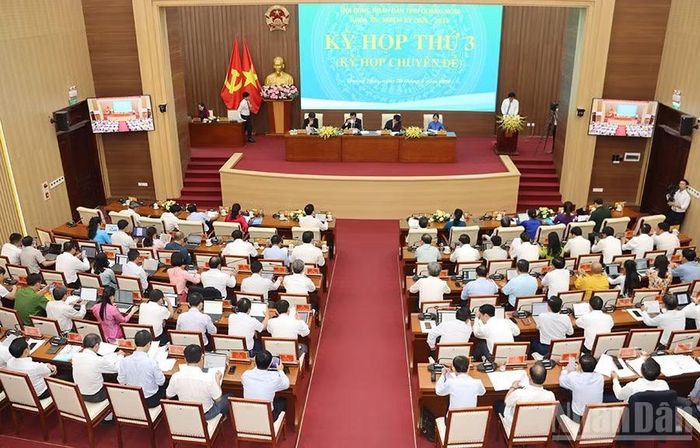 Quang cảnh kỳ họp.
