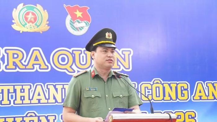 Thượng tá Đồng Đức Vũ, Trưởng Ban Thanh niên Công an nhân dân phát động Chiến dịch.