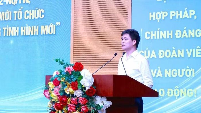 Đồng chí Ngọ Duy Hiểu phát biểu chỉ đạo.