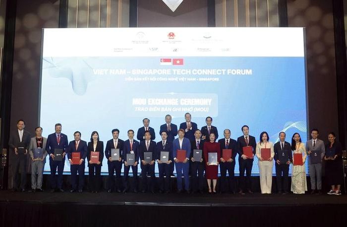 Tổng Bí thư, Chủ tịch nước Tô Lâm chứng kiến lễ trao các biên bản hợp tác Việt Nam - SingaporeẢnh: TTXVN