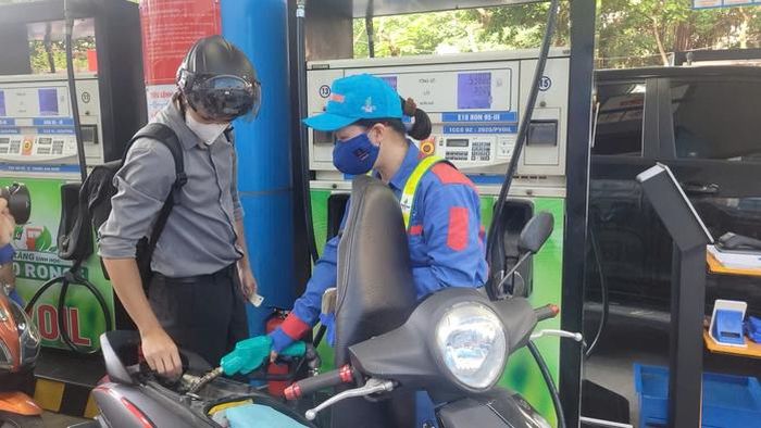 Bộ Công Thương yêu cầu tất cả doanh nghiệp đánh giá tính tương thích của phương tiện đối với xăng E10