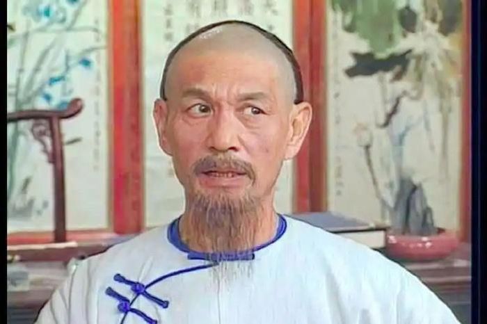 Ông cũng tham gia nhiều phim khác