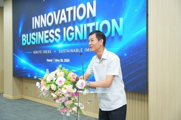 GS-TS Hoàng Đình Phi