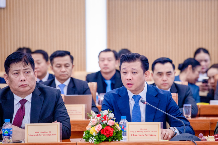  Ông Chanthone Sitthixay, Chủ tịch PTL phát biểu tại hội đàm.