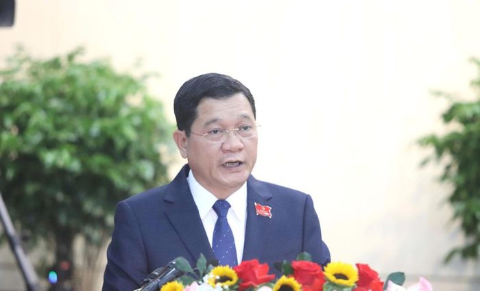 Phó Chủ tịch Thường trực HĐND thành phố Đà Nẵng Trần Phước Sơn phát biểu tại kỳ họp.