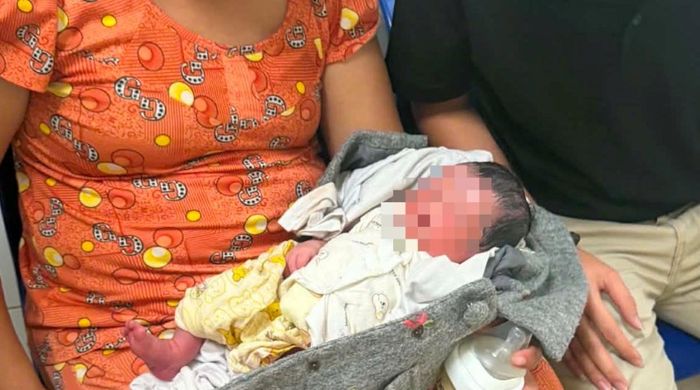 Hiện cháu bé sức khỏe ổn định.