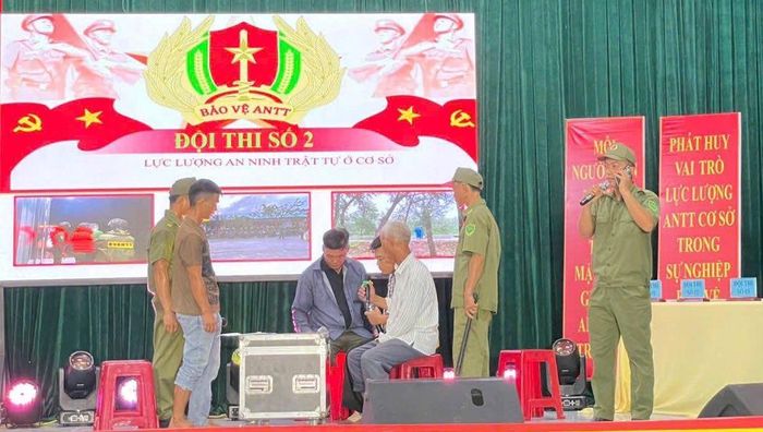 Các tình huống trong phần thi. Ảnh: Ái Ly.