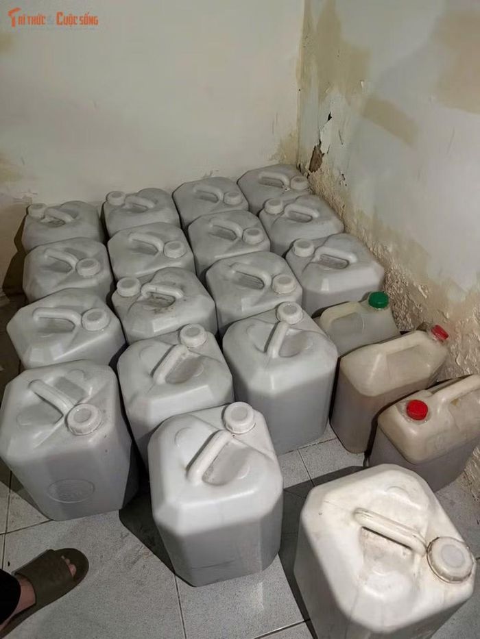 Tang vật công an thu giữ