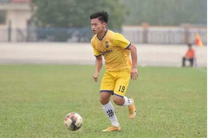 Kể từ sau trận gặp CLB Becamex TPHCM tại vòng 11 V-League diễn ra vào ngày 9/11/2025, Hồ Văn Cường đã không còn ra sân thi đấu cho đội bóng xứ Nghệ.