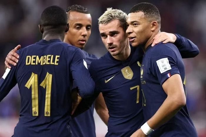 Về lực lượng, khả năng ra sân của Chevalier, Dembele, Hakimi bên phía PSG vẫn còn bỏ ngỏ. Về phía Arsenal, đội bóng này sẽ không có được sự phục vụ của White, khả năng ra sân của Madueke, Timber là không cao.