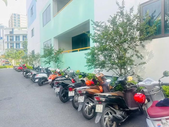 Khu vực để xe trong Trường Mầm non Bình Minh.