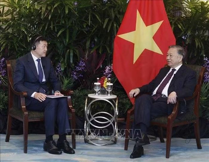  Tổng Bí thư, Chủ tịch nước Tô Lâm tiếp ông Forrest Li, Nhà sáng lập, Chủ tịch kiêm Tổng Giám đốc điều hành Công ty Sea. Ảnh: Thống Nhất/TTXVN 