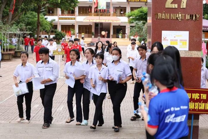 Thí sinh dự Kỳ thi tốt nghiệp năm 2025. (Ảnh: TT)