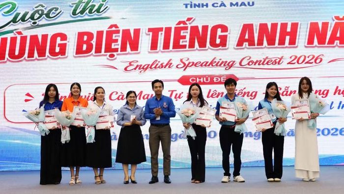 Thí sinh đạt giải Khuyến khích cuộc thi.