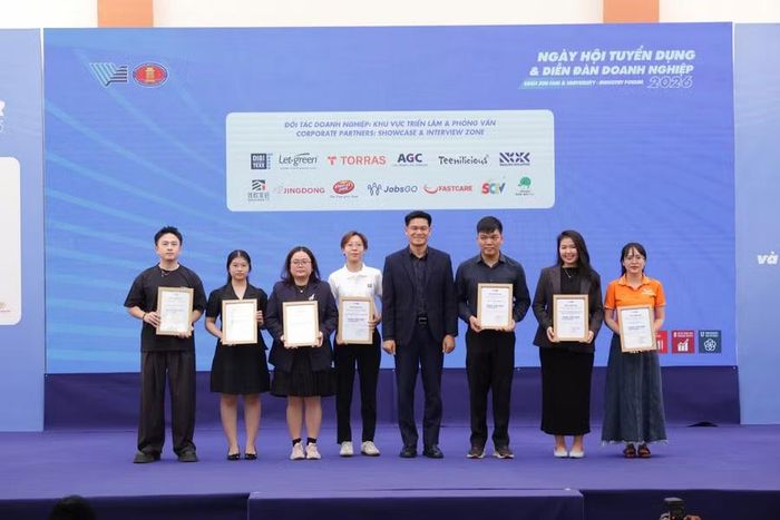 Nhà trường kết nối cùng nhiều doanh nghiệp đem đến cơ hội cho sinh viên khối ngành xã hội nhân văn. Ảnh: HCMUSSH.