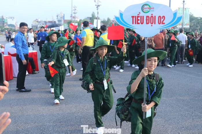 Trong thời gian 9 ngày, các chiến sĩ nhí được trải nghiệm nhiều hoạt động học tập, rèn luyện bổ ích như: “Tập làm chiến sĩ” để các em được trải nghiệm cuộc sống tự lập, thấu hiểu và tự hào về truyền thống anh hùng, về những phẩm chất cao quý của “Bộ đội Cụ Hồ”. “Trưởng thành trong kỷ luật” rèn giũa nên những con người sống có lý tưởng, có trách nhiệm với bản thân, gia đình và xã hội. “Vững vàng trước tương lai”, tự tin và vững bước vượt qua mọi khó khăn, thử thách của cuộc sống hiện đại.