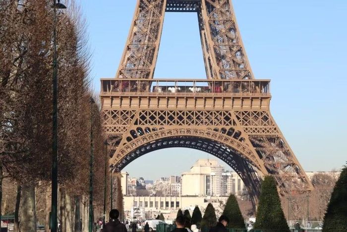 Các cầu thủ PSG sẽ ăn mừng chức vô địch dưới chân tháp Eiffel