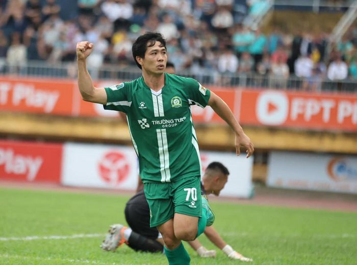 Công Phượng xứng đáng có danh hiệu. 