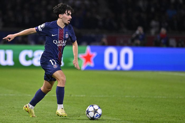 Vitinha giúp duy trì cân bằng cho lối chơi của PSG. Ảnh: PSG Inside