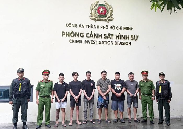  Các đối tượng tại Cơ quan Công an.