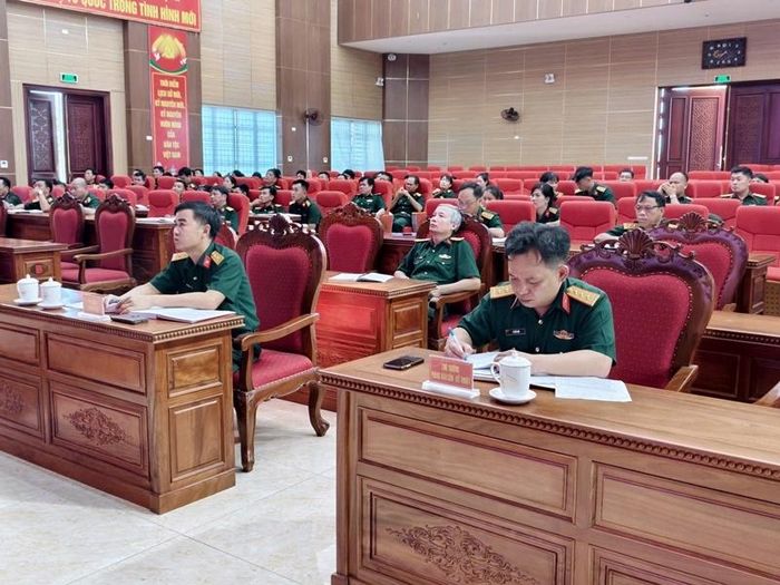 Các đại biểu tại hội nghị.
