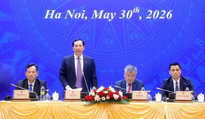  Thượng tướng Lê Văn Tuyến, Thứ trưởng Bộ Công an trả lời tại buổi họp báo. 