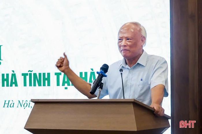  Ông Uông Chu Lưu, nguyên Phó Chủ tịch Quốc hội, Chủ tịch danh dự Hội đồng hương Hà Tĩnh tại Hà Nội đánh giá cao những đóng góp của hội trong nhiều năm qua. 