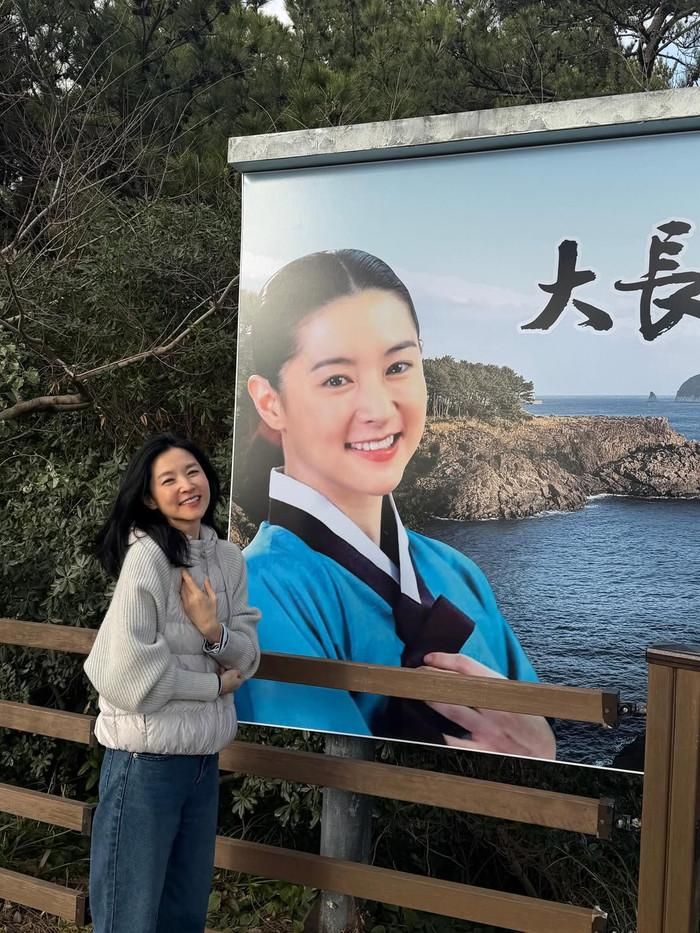 Lee Young Ae được nhiều khán giả yêu thích sau vai diễn trong phim Nàng Dae Jang Geum.