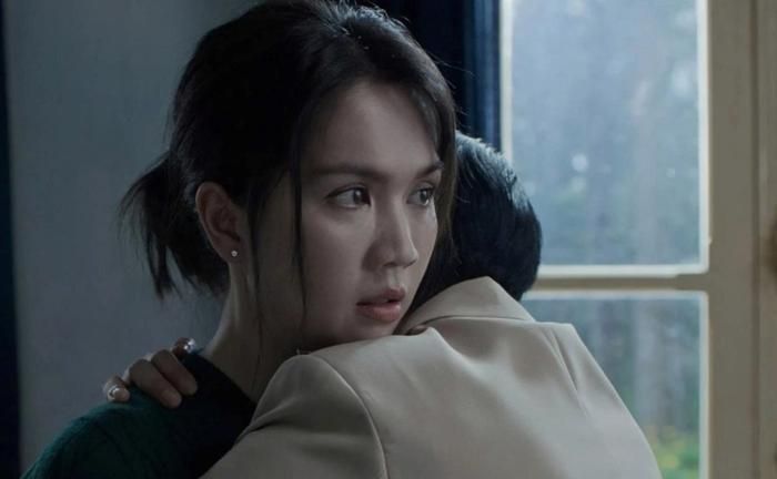 Các phân cảnh kinh dị trong phim bị đánh giá là lạm dụng jump-scare nhưng chưa mang lại hiệu quả cao về mặt thắt nút câu chuyện. Ảnh: NSX