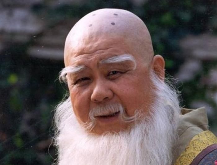 Dù sở hữu khả năng gây sát thương cực lớn, Phương Chứng Đại Sư chưa từng sử dụng võ công với mục đích giết chóc.