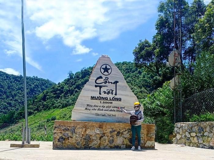 "Cổng trời" Mường Lống.
