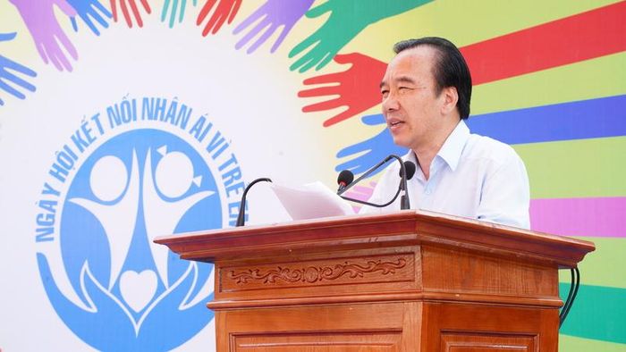 Ông Ngô Sách Thực, Ủy viên Đoàn Chủ tịch Ủy ban Trung ương Mặt trận Tổ quốc Việt Nam, Chủ tịch Hội Bảo trợ người khuyết tật Việt Nam phát biểu tại sự kiện. Ảnh: Thái Mạnh