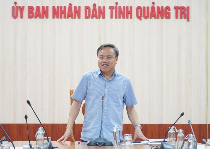 Phó Chủ tịch UBND tỉnh Quảng Trị Lê Đức Tiến phát biểu