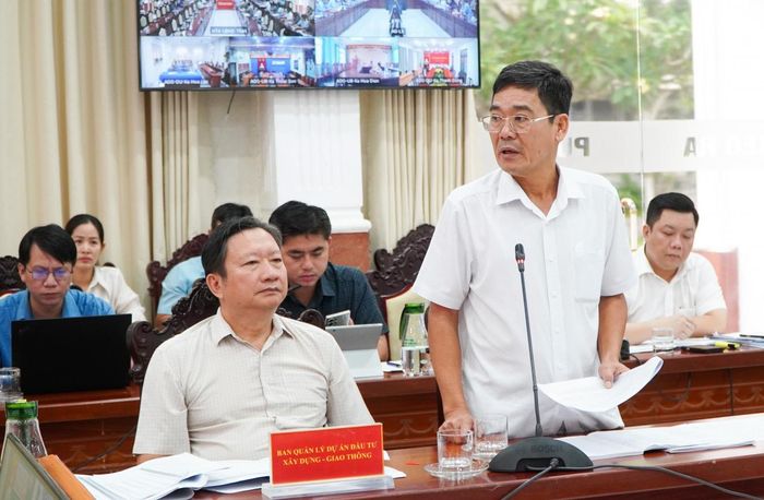 Ban Quản lý dự án đầu tư xây dựng các công trình nông nghiệp và phát triển nông thôn tỉnh An Giang báo cáo tại hội nghị.