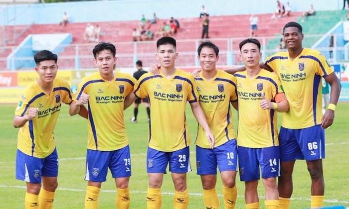 Bắc Ninh FC sở hữu dàn cầu thủ chất lượng, giàu kinh nghiệm.