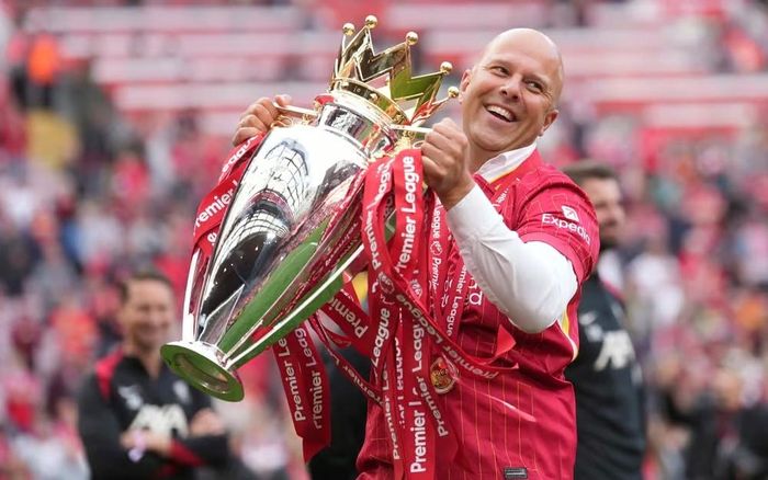 Di sản khó bị xóa nhòa của Arne Slot tại Liverpool có lẽ là danh hiệu Ngoại hạng Anh.