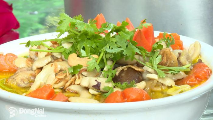 Các món ngon chế biến từ hạt điều, trái điều tại Hội thi ẩm thực với chủ đề Hương vị ba miền - Câu chuyện cây điều.