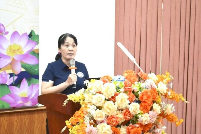 Tiến sĩ Lê Thị Kim Loan, Phó Hiệu trưởng, Chủ tịch Công đoàn cơ sở Trường Đại học Tiền Giang phát biểu tại chương trình.