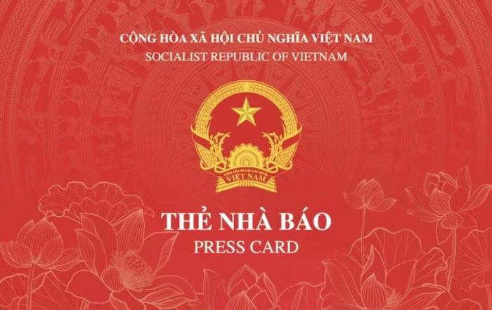 Mặt sau thẻ nhà báo mẫu mới.