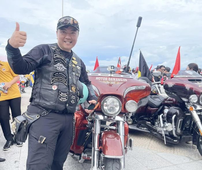 Biker Kenbio.