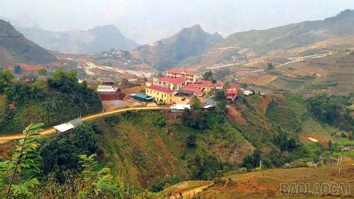 Diện mạo nông thôn xã Tà Xi Láng đã có sự chuyển biến tích cực, tỷ lệ hộ nghèo của xã giảm xuống còn dưới 50%.