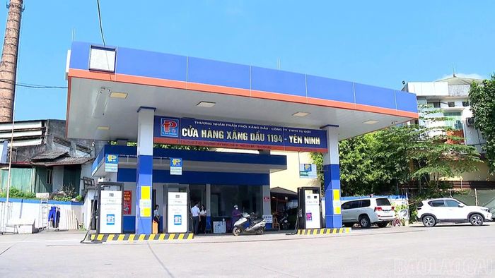 Tất cả hệ thống 17 cửa hàng xăng dầu của Công ty TNHH Tự Đức đều đã chuyển sang bán xăng E10.