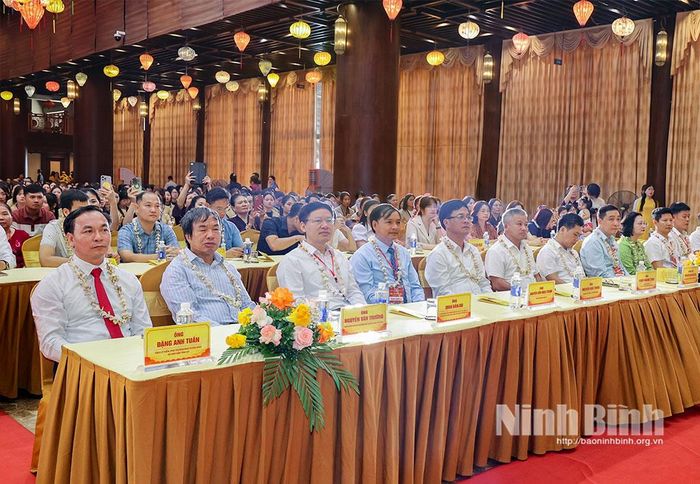 Các đại biểu dự Đại lễ.